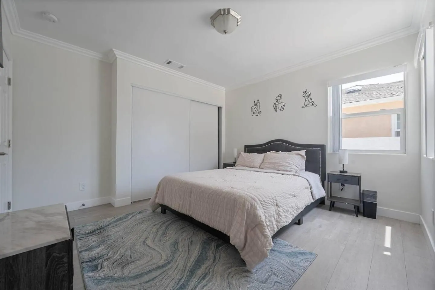 Holiday home Serene Home In Central Burbank United States