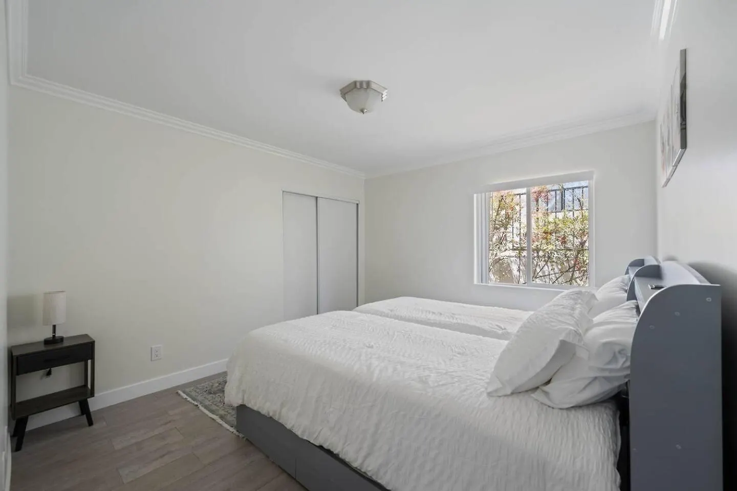 Holiday home Serene Home In Central Burbank United States
